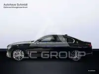 2021 BMW 740