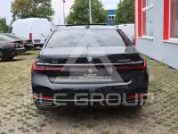 2021 BMW 740