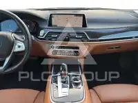 2021 BMW 740