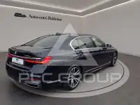 2021 BMW 750