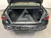 2021 BMW 750