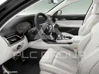 2021 BMW 750