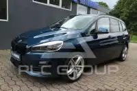 2021 BMW 220
