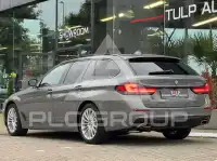 2021 BMW 530