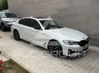 2021 BMW 530