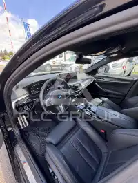 2021 BMW 530