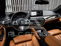 2021 BMW 530