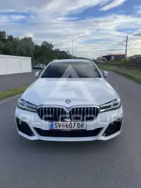 2021 BMW 530
