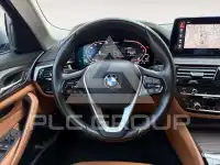 2021 BMW 530
