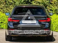 2021 BMW 530
