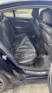 2021 BMW 530