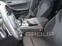 2021 BMW 530