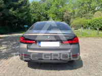 2021 BMW 530