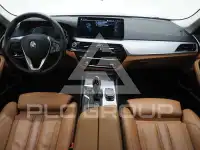 2021 BMW 530