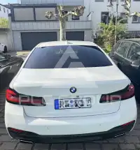 2021 BMW 530