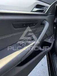 2021 BMW 530