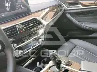 2021 BMW 530