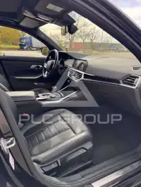 2021 BMW 320