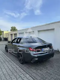 2021 BMW 320