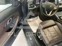 2021 BMW 320