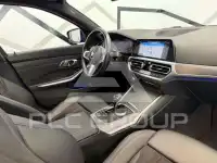 2021 BMW 320