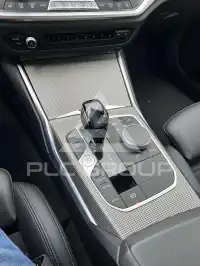 2021 BMW 320