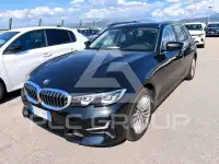 2021 BMW 320