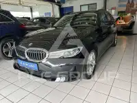 2021 BMW 320
