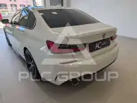 2021 BMW 320