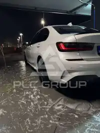 2021 BMW 320