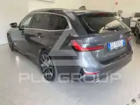 2021 BMW 320