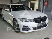 2021 BMW 320