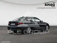 2021 BMW 320