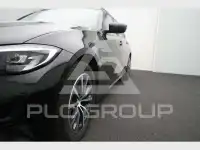 2021 BMW 320