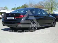2021 BMW 550