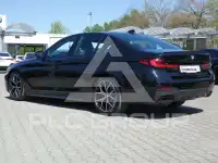 2021 BMW 550
