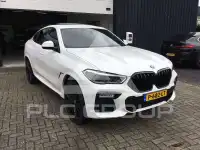 2021 BMW X6