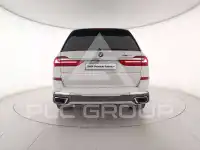 2021 BMW X7