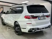 2021 BMW X7