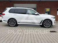 2021 BMW X7