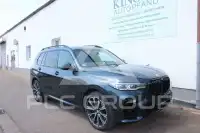 2021 BMW X7