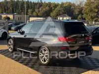 2021 BMW X7