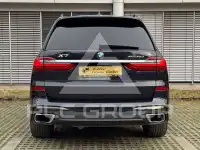 2021 BMW X7