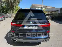 2021 BMW X7