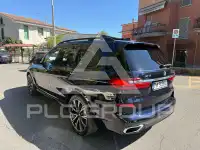 2021 BMW X7