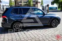 2021 BMW X7