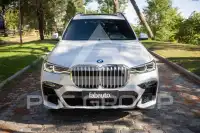 2021 BMW X7