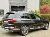 2021 BMW X7