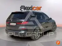 2021 BMW X7