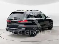 2021 BMW X7